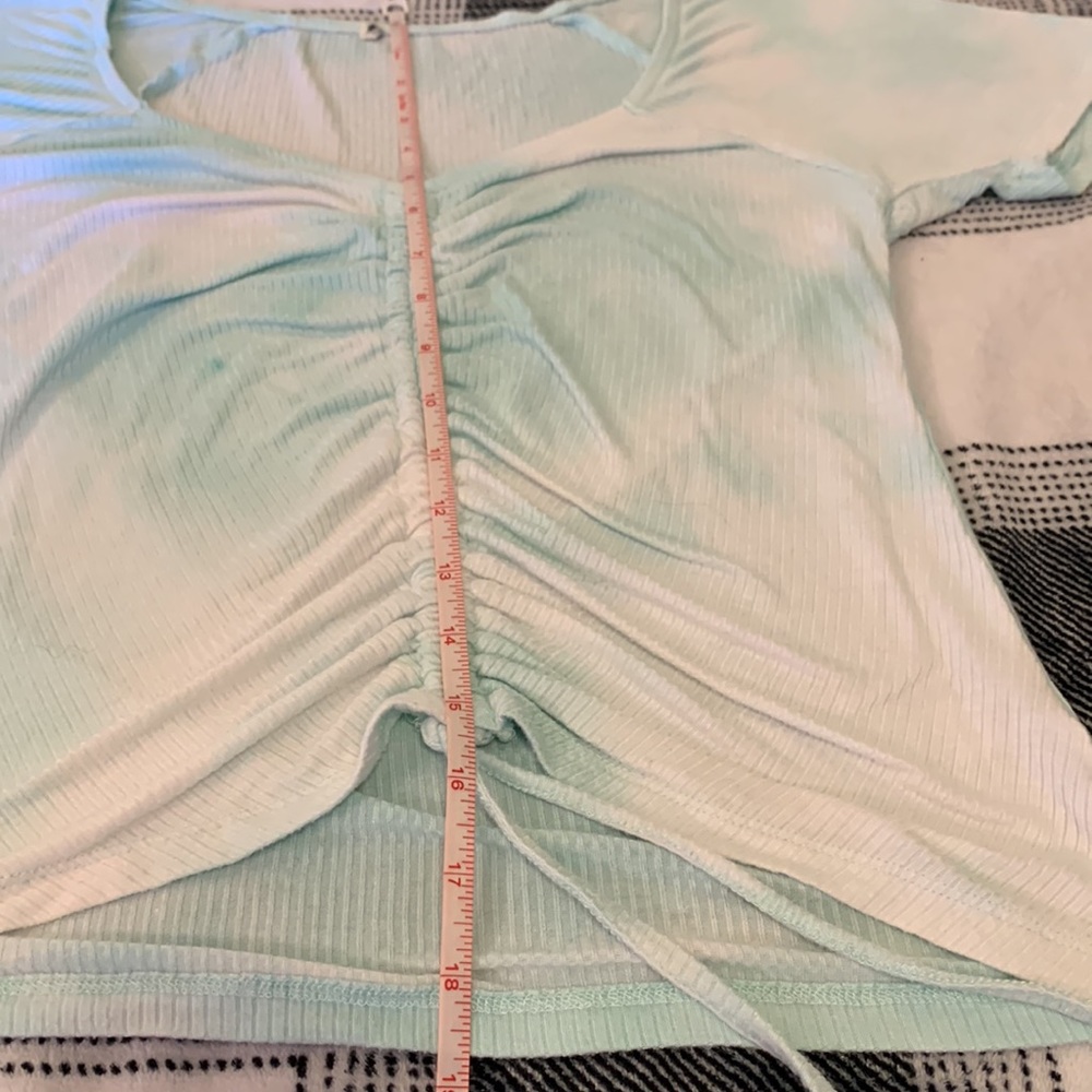 Tie Dye Ruched Top - Picture 5 of 5